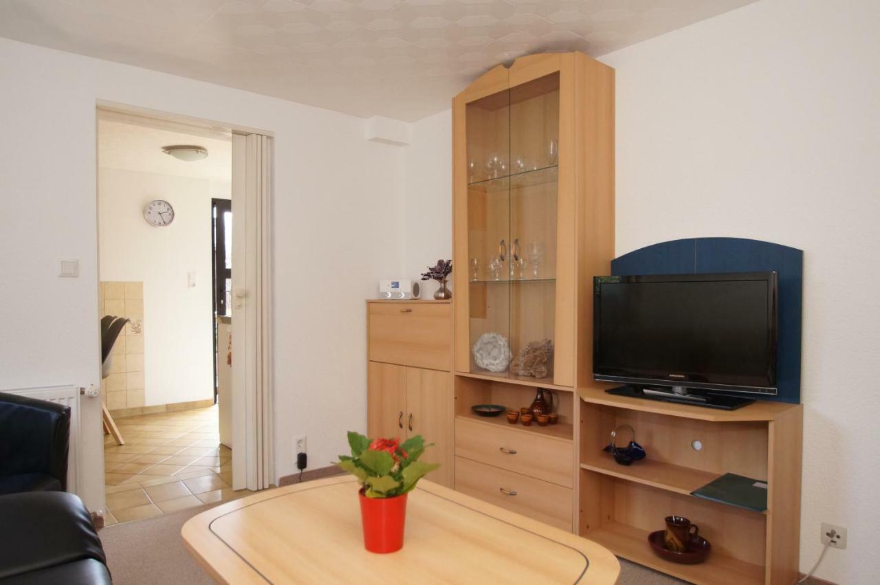 Ferienwohnung Schubert Sagard Luaran gambar